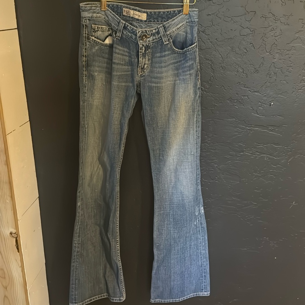 jeans